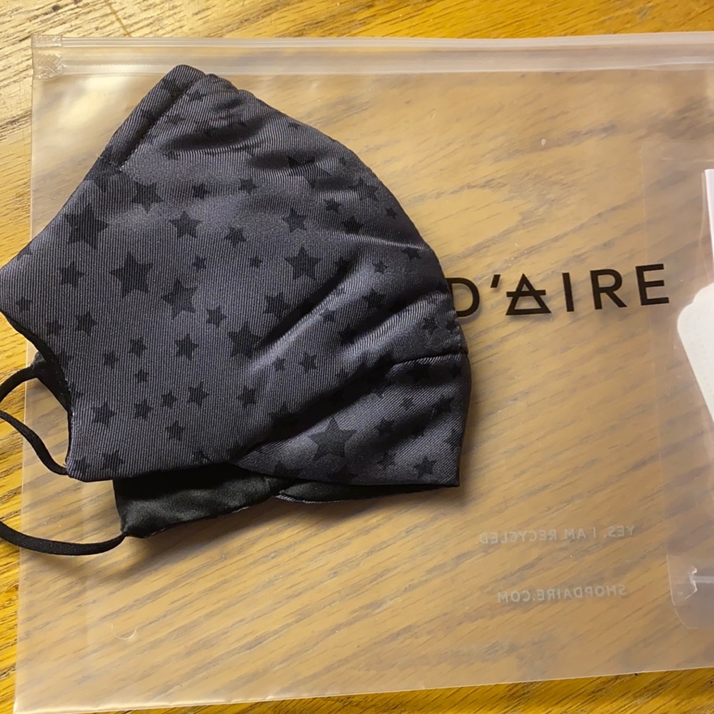 New with tags D’AIRE silk face mask